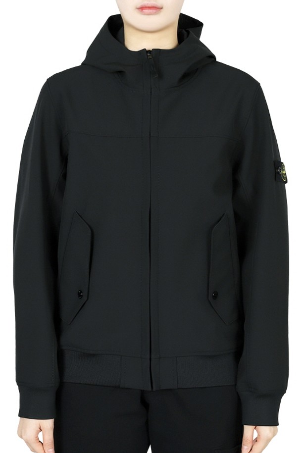 STONE ISLAND - 자켓/점퍼 - 스톤 와펜 라이트 소프트 쉘 후드 집업 자켓(블랙) K1S16 4100002S0A22 V0029 14A (성인착용가능)