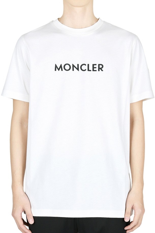 MONCLER - 반팔티셔츠 - 몽클레어 남성 로고 패치 코튼 반팔(화이트) 8C00034 89AJS 032