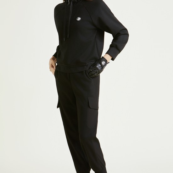 라인 포인트 조거 팬츠