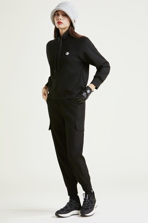 라인 포인트 조거 팬츠_BLACK-a