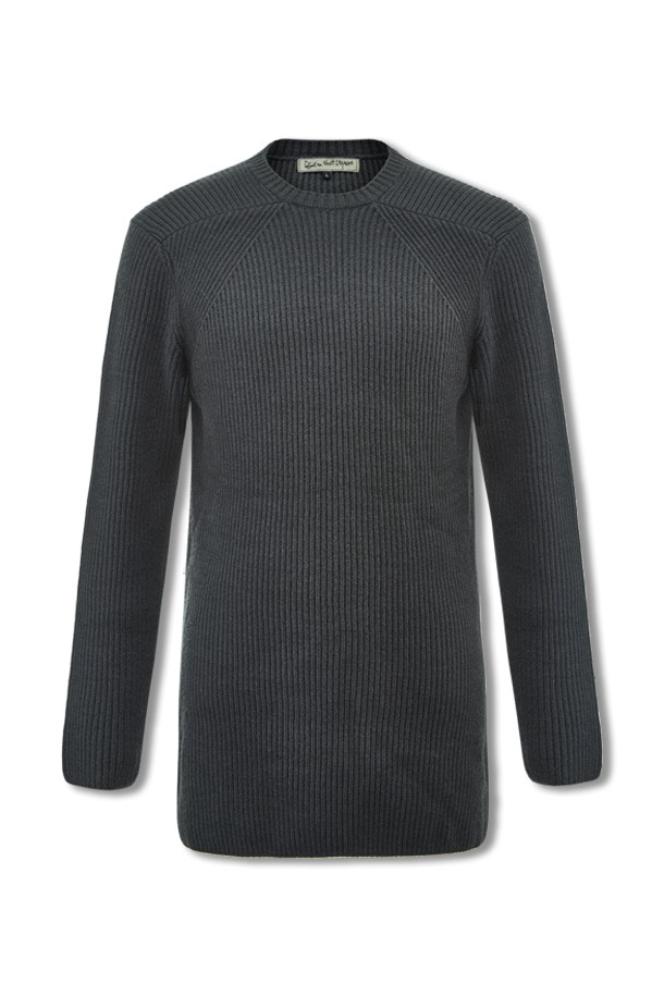 닥터퍼니스트 울캐시미어 다크그레이 롱 기장 니트 FJDMKT54A는 울과 캐시미어 혼방 소재로 제작되어 부드러운 촉감과 뛰어난 보온성을 자랑하는 남녀 공용 니트입니다. 롱 기장에 레귤러 핏으로, 베이직하면서도 클래식한 스타일을 연출하며, 라운드넥과 긴 소매 디자인으로 어떤 코디에도 잘 어울립니다. 가을, 겨울 시즌 출근룩 또는 비즈니스 캐주얼에 활용하기 좋으며, 미니멀한 스타일을 선호하는 분들께 추천합니다. 다크 그레이 컬러와 두꺼운 두께감으로 고급스러운 느낌을 더했습니다.
