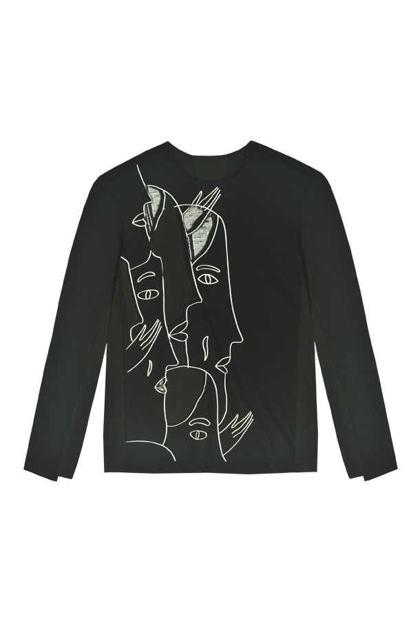 아트 디자인 티셔츠 블랙 FMKPTT04A는 가을, 겨울 시즌에 어울리는 긴소매 티셔츠입니다. 면, 레이온, 폴리에스테르 혼방 소재로 제작되어 편안한 착용감을 선사하며, 일상생활에서 활용하기 좋습니다. 블랙 컬러에 아트 디자인과 프린트 무늬가 더해져 모던하면서도 유니크한 스타일을 연출합니다. 겨울 데일리룩, 카페룩 등 다양한 TPO에 매치하여 미니멀, 캐주얼, 클래식 스타일을 표현할 수 있습니다. 프랙티컬 유니크 디자인으로 실용성과 디자인을 모두 잡은 매력적인 아이템입니다.
