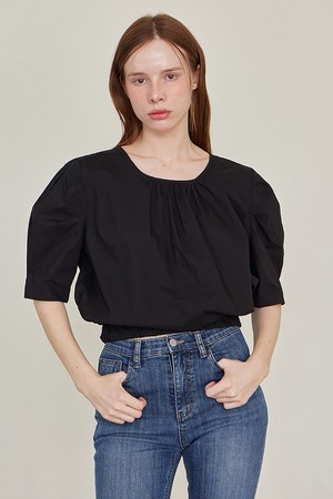 레브 셔링 하프 블라우스 - 블랙