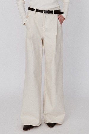 Cotton Wide One Tuck Pants - Cream