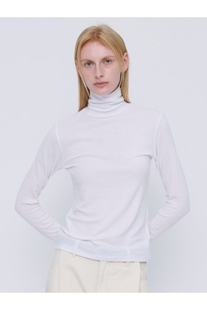 Soft Wool Tencel Turtleneck T-Shirt - Ivory