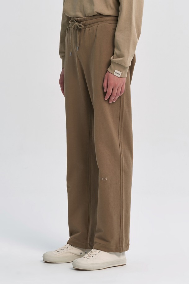 BROMPTON LONDON - 캐주얼팬츠 - EMBROIDERED LOGO SWEAT TROUSERS - BROWN (P233UPT232)