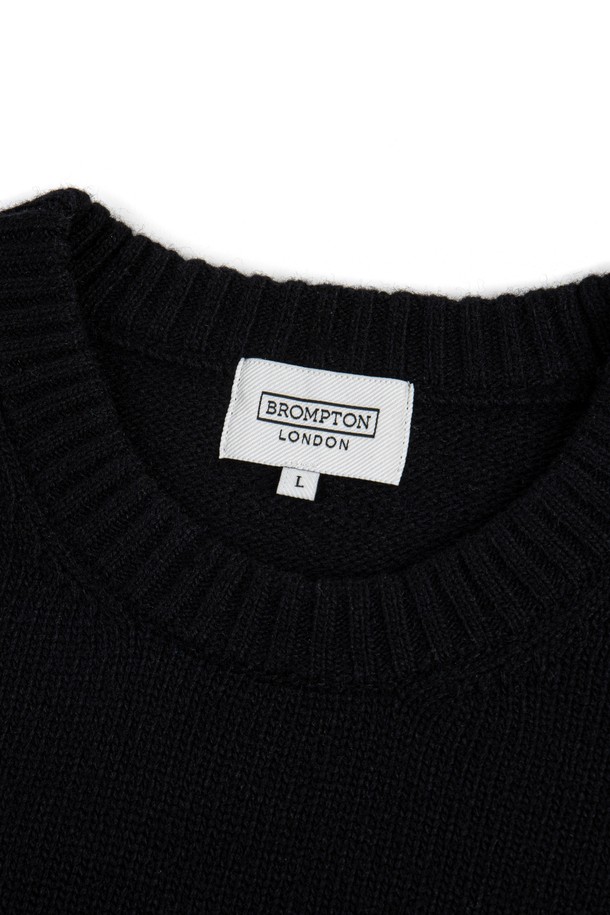 BROMPTON LONDON - 스웨터 - WOOL BLENDED ELBOW PATCH ROUND SWEATER - BLACK (P234MKT220)