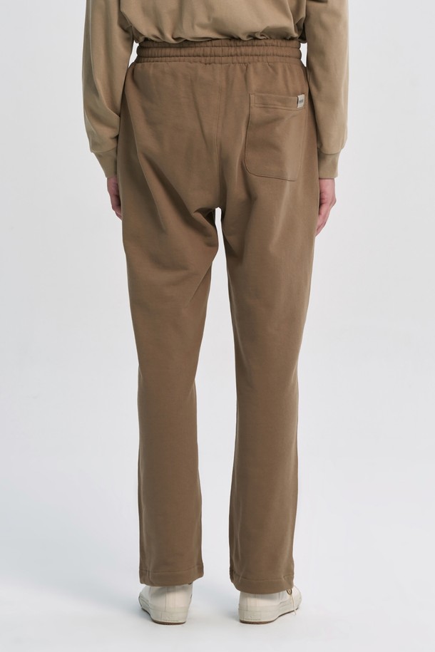 BROMPTON LONDON - 캐주얼팬츠 - EMBROIDERED LOGO SWEAT TROUSERS - BROWN (P233UPT232)