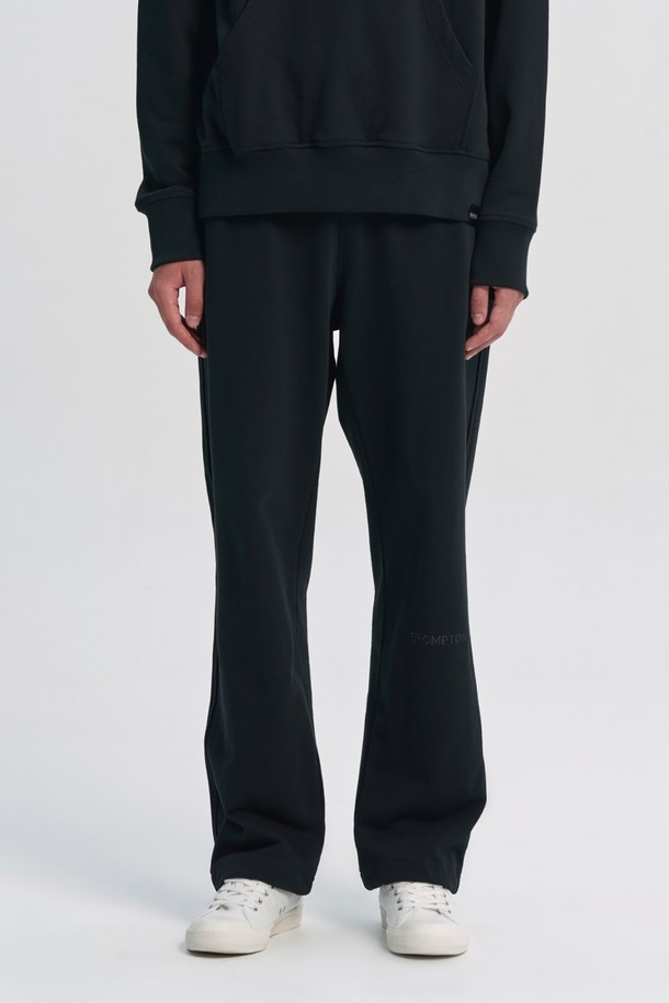 BROMPTON LONDON - 캐주얼팬츠 - EMBROIDERED LOGO SWEAT TROUSERS - BLACK (P233UPT232)