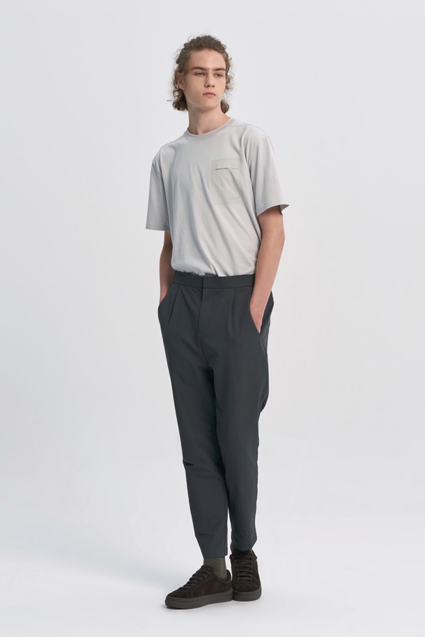 BROMPTON LONDON - 캐주얼팬츠 - STRETCH ONE TUCK TROUSERS - CHARCOAL (P233MPT112)