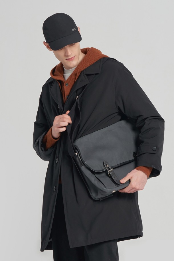 BROMPTON LONDON - 코트 - SINGLE BREASTED CAR COAT - BLACK (P233UCT110)