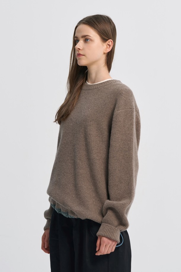 BROMPTON LONDON - 스웨터 - WOVEN HEM STRING ROUND SWEATER - MOCHA (P234UKT224)