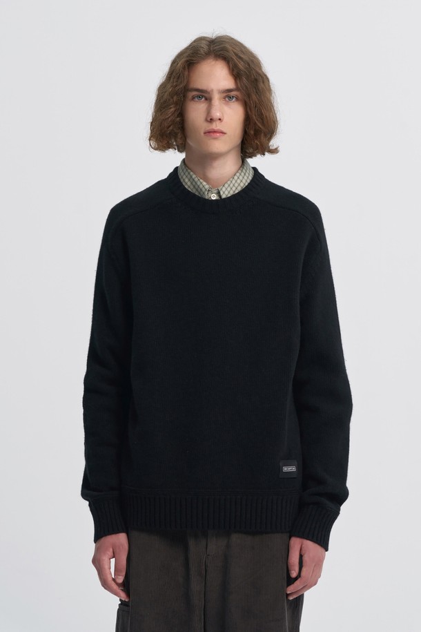 BROMPTON LONDON - 스웨터 - WOOL BLENDED ELBOW PATCH ROUND SWEATER - BLACK (P234MKT220)