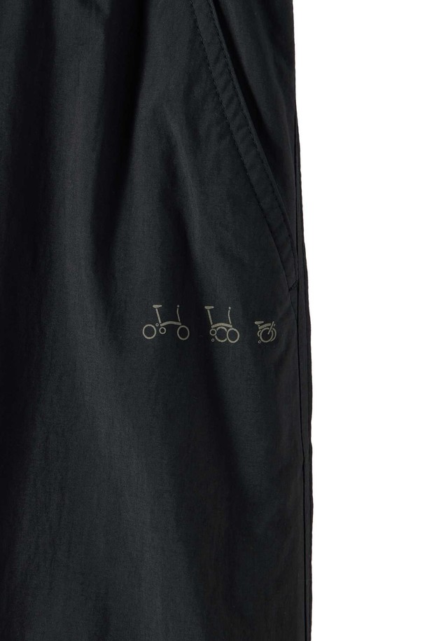 BROMPTON LONDON - 캐주얼팬츠 - CARGO BANDING TROUSERS - BLACK (P244UPT110)