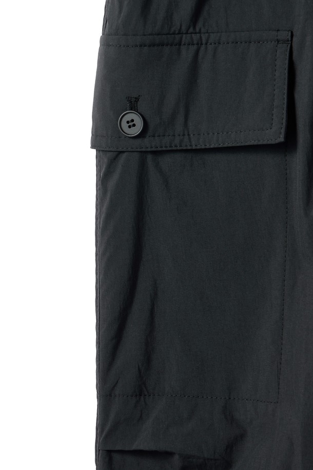 BROMPTON LONDON - 캐주얼팬츠 - CARGO BANDING TROUSERS - BLACK (P244UPT110)