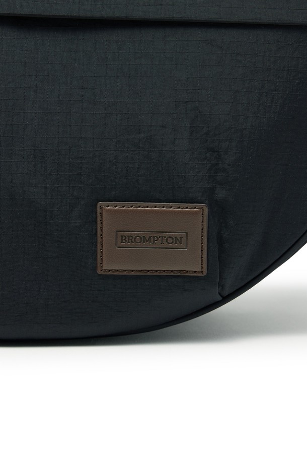 BROMPTON LONDON - 숄더/크로스백 - HALFMOON BAG - BLACK (P245ACR203)