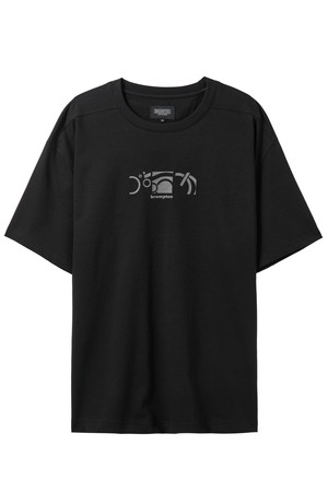 COMMUTER GRAPHIC T-SHIRT - BLACK (P242UTS127)