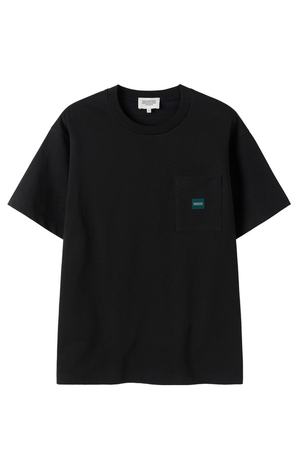 베이직 하프 슬리브 티셔츠 2 - 블랙 (P252UTS441)는 공용으로 착용 가능한 반팔 티셔츠입니다. 여름 시즌에 적합하며, 캐주얼하고 스포티한 스타일을 연출할 수 있습니다. 릴랙스 핏의 라운드넥 디자인으로, 면 소재 특유의 편안한 착용감을 선사합니다. 블랙과 화이트 두 가지 색상으로 출시되었으며, 이너 또는 단독으로 착용 가능하며, 데님, 치노 쇼츠와 매치하여 다양한 스타일을 연출할 수 있습니다. 신축성 보통 두께의 레귤러 기장 티셔츠입니다.
