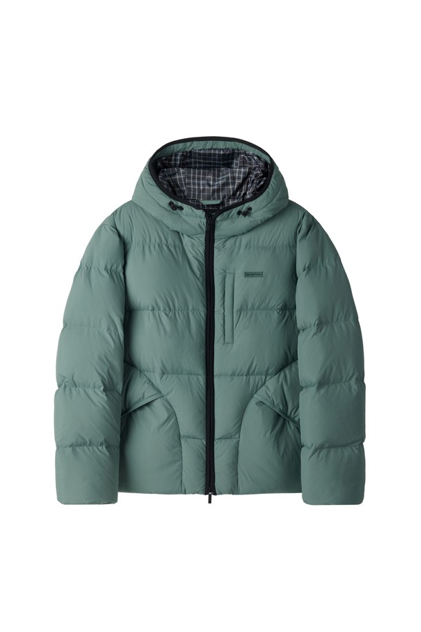 CURVED DOWN - D/민트 (P254UDW138)는 부드러운 촉감의 나일론 소재로 제작된 여성용 패딩 점퍼입니다. 겨울철 보온성을 책임지는 두꺼운 두께감과 오버핏 디자인으로 편안한 착용감을 선사합니다. 크롭 기장에 집업 여밈 방식, 후드와 퀄팅 디테일이 더해져 캐주얼하고 미니멀한 스타일을 연출합니다. 여행룩, 캠핑룩 등 다양한 TPO에 활용 가능한 실용적인 아이템으로, 민트 컬러가 산뜻함을 더합니다.
