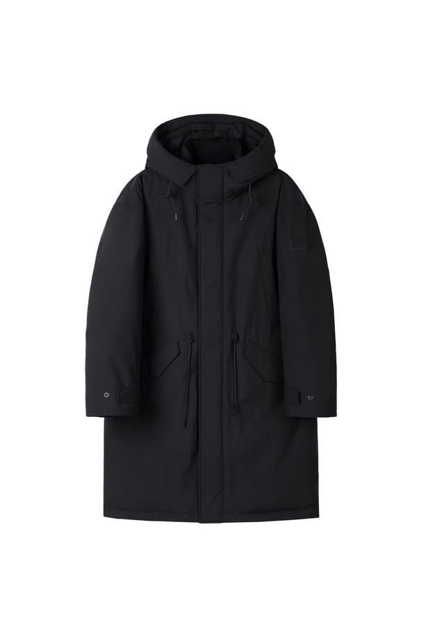 CODURA 롱 다운 점퍼 - 블랙 (P254MDW458)는 여성용 겨울 점퍼입니다. 베이직한 스타일의 무지 디자인으로, 출근룩에 적합하며 미니멀, 클래식, 캐주얼 스타일을 연출할 수 있습니다. 롱 기장의 블랙 컬러 다운 점퍼로, 두꺼운 두께감과 부드러운 촉감의 나일론 소재를 사용하여 보온성을 높였습니다. 긴 소매, 집업 여밈 방식, 후드와 패딩 디테일이 특징이며, 래귤러 핏으로 제작되었습니다.
