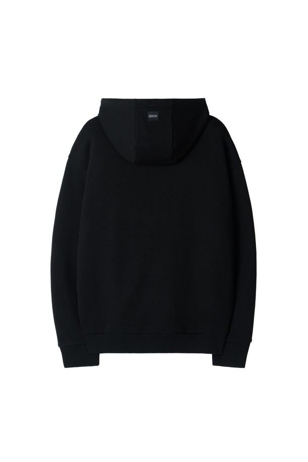 BMW MINI X 브롬톤 후디 - 블랙 (P253UHD510)는 BMW MINI와 브롬톤의 콜라보레이션을 통해 탄생한 공용 후드티입니다. 일상생활에서 편안하게 착용할 수 있으며, 캐주얼 및 스포티한 스타일을 연출하기에 좋습니다. 봄, 여름, 가을, 겨울 사계절 모두 활용 가능하며, 레귤러 핏에 중간 두께감으로 제작되었습니다. 블랙과 레드의 다채로운 컬러 옵션과 함께 BMW MINI와 브롬톤의 로고, 그래픽 프린트가 돋보이는 디자인입니다. 가볍고 부드러운 면과 폴리에스테르 혼방 소재로 제작되어 편안한 착용감을 선사합니다.
