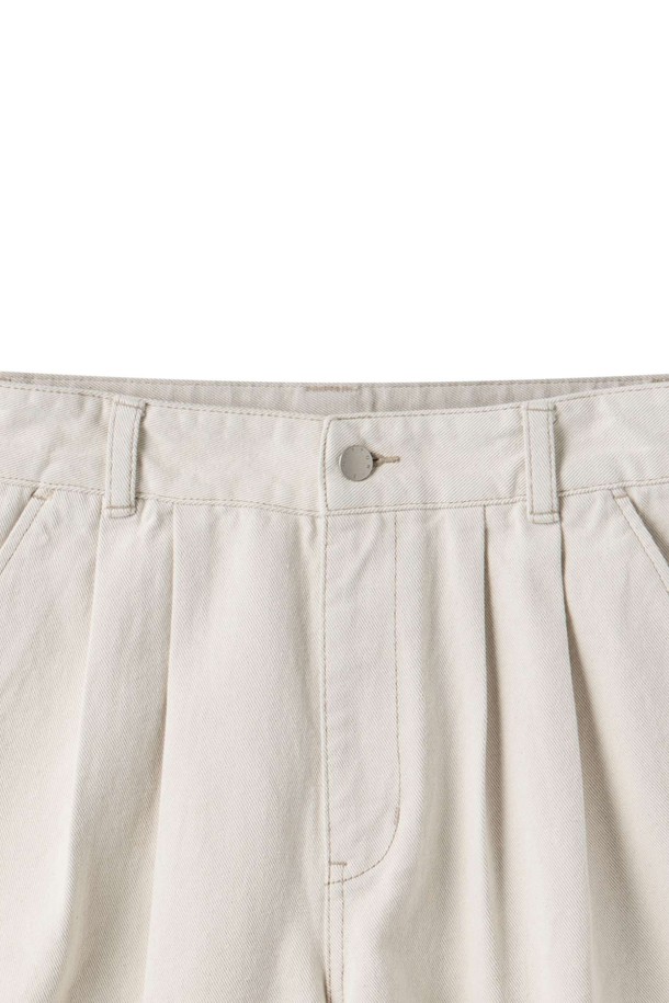 BROMPTON LONDON - 하프팬츠 - 1975 TWO TUCK DENIM SHORTS - IVORY (P252UDP431)