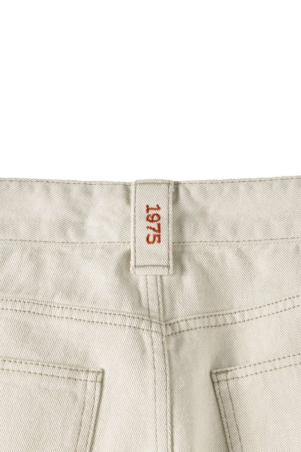 BROMPTON LONDON - 데님 - 1975 STRAIGHT DENIM TROUSERS - IVORY (P251MDP461)