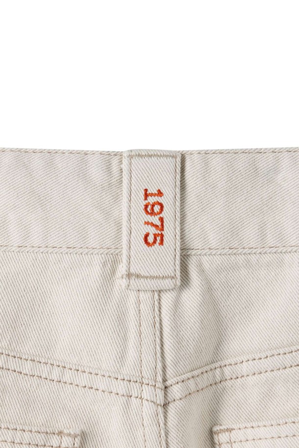 BROMPTON LONDON - 하프팬츠 - 1975 TWO TUCK DENIM SHORTS - IVORY (P252UDP431)