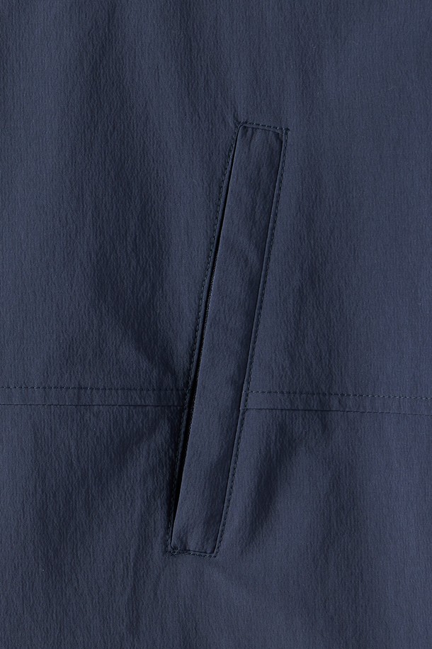BROMPTON LONDON - 반팔티셔츠 - LIGHTWEIGHT NYLON HALF SLEEVE T-SHIRT - NAVY (P252UTS184)