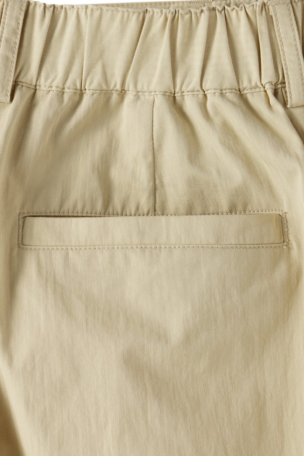 BROMPTON LONDON - 하프팬츠 - BRITISH CAMPER CARGO TROUSERS - BEIGE (P252UHP480)