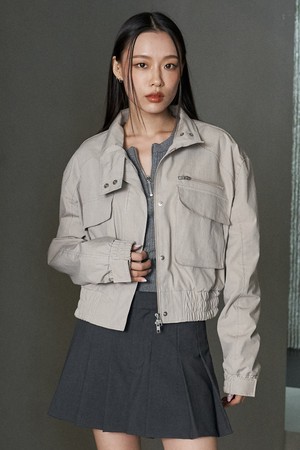 더블 포켓 하이넥 점퍼 (베이지)