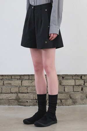 에즈미 레이스 포인트 숏 팬츠