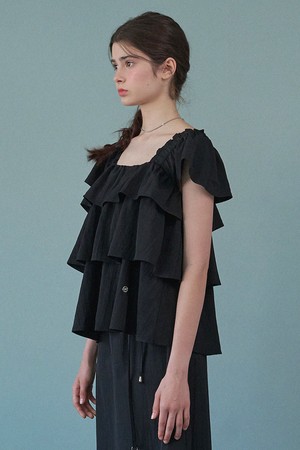 칼리스타 프릴 블라우스