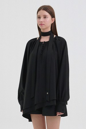 자일라 캉 캉 스트랩 블라우스