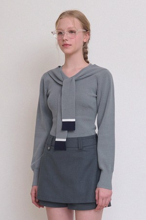 라니 브이넥 타이 니트