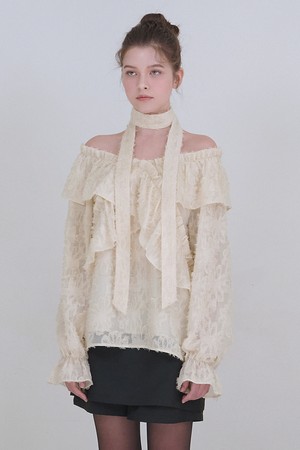 케리 헤어리 스트랩 블라우스