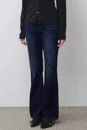 보리스 백 포인트 플레어 데님 팬츠