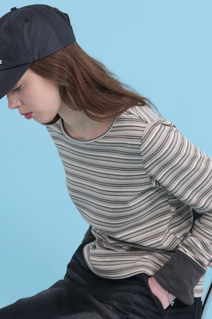 에버렛 스트라이프 컬러링 티