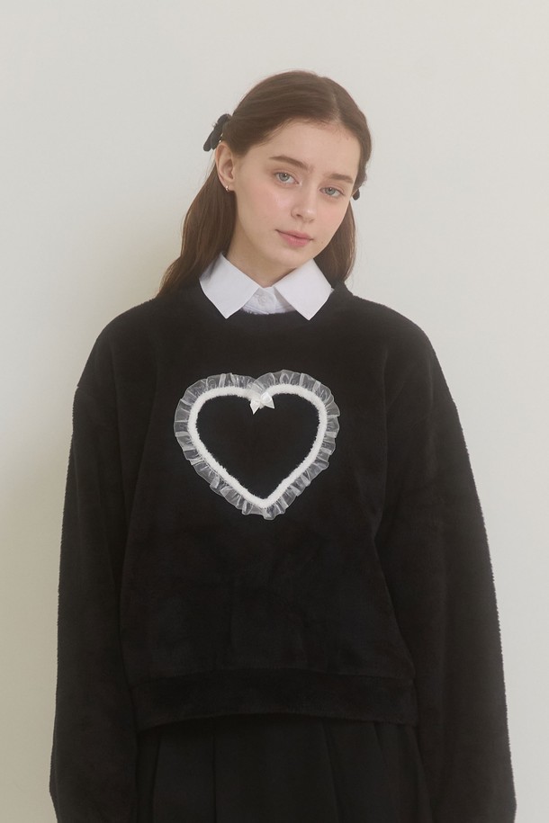 PINKPINEAPPLE - 스웻셔츠 - DREAMING HEART SWEATSHIRT_BLACK