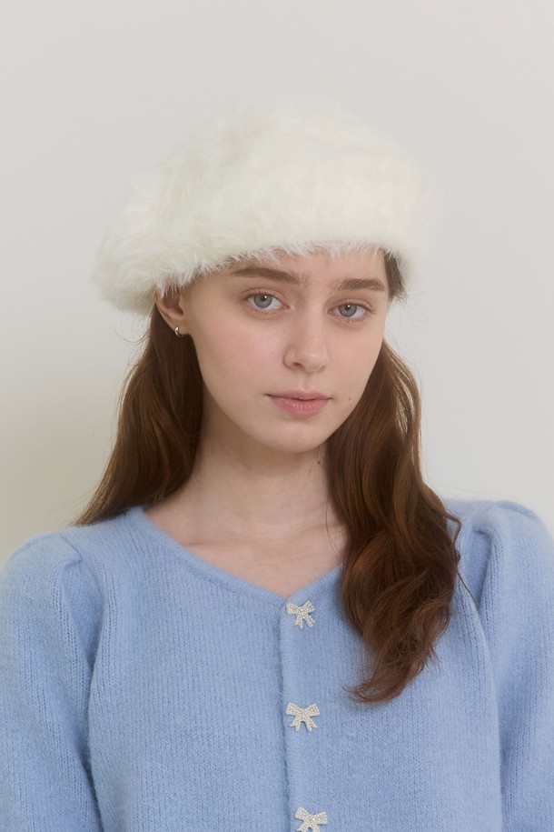 PINKPINEAPPLE - 모자 - SOFT SNOWFLAKE BERET_IVORY