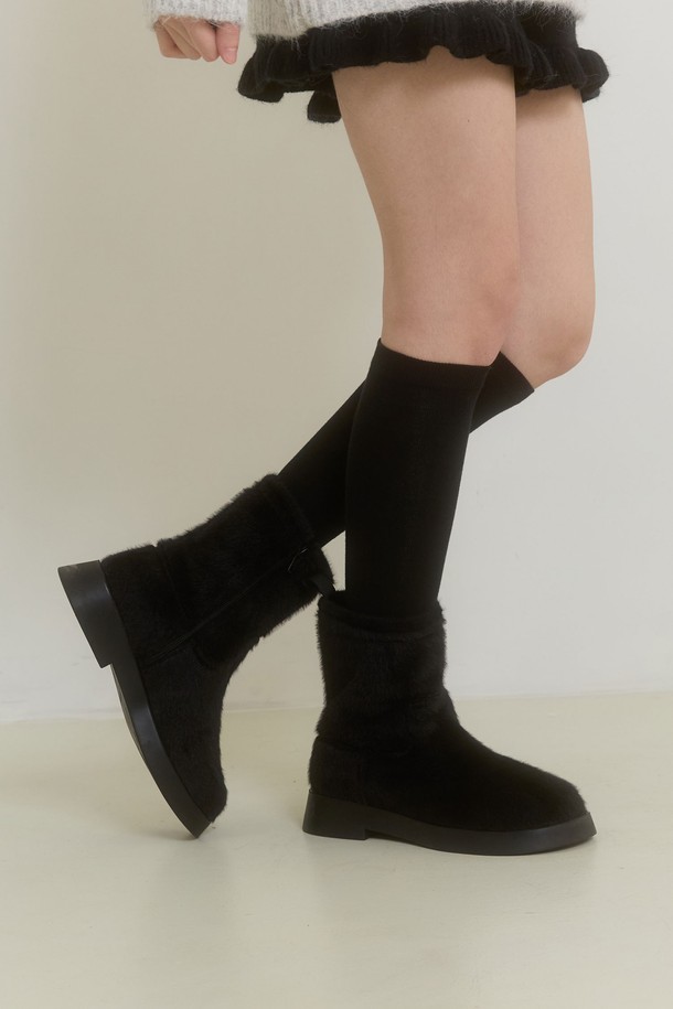 PINKPINEAPPLE - 부츠/워커 - COZY DUMBLE BOOTS_BLACK