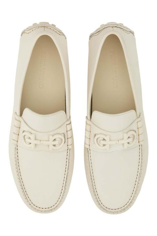 Salvatore Ferragamo - 드레스화 - 24FW 살바토레 페라가모 로퍼 768041020983026 White