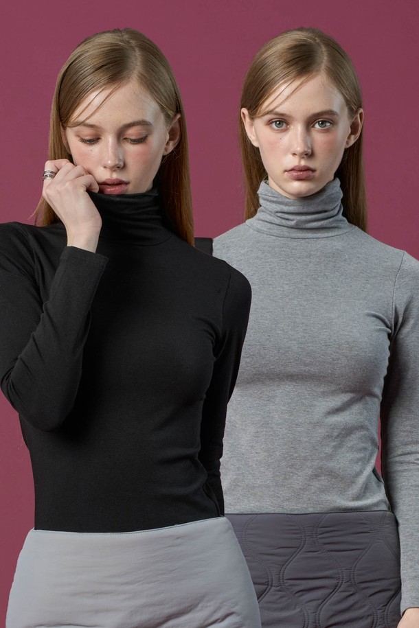 [2팩] 모달 도톰 스킨핏 니트 목폴라 롱슬리브 긴팔 목티 이너는 부드러운 모달 소재로 제작되어 가을과 겨울철에 따뜻하게 착용할 수 있습니다. 베이직하고 미니멀한 스타일로 출근룩에 적합하며, 스킨핏 디자인이 편안한 착용감을 선사합니다. 블랙과 그레이 두 가지 색상으로 구성되어 다양한 코디에 활용할 수 있으며, 두꺼운 두께감으로 보온성을 높였습니다. 2팩 구성으로 실용성을 더한 필수 이너웨어입니다.
