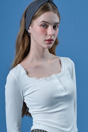 레이스 레이어드 라운드 이너 긴팔티 [IVORY] KCL.