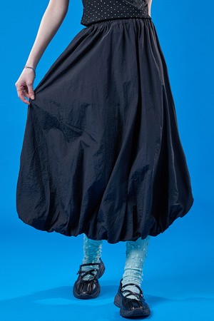 벌룬 쿨링 에어리 바스락 롱스커트 [BLACK] KCL.