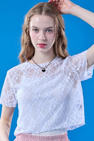 레이어드 플라워 시스루 크롭 반팔티 [WHITE]