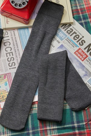 밍크 융털 도톰 겨울 니삭스 중목 양말 [2colors]