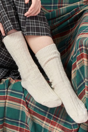 [울 ver.] 방한 겨울 도톰 꽈배기 따뜻 보온 양말 [6colors]