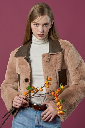 리버시블 밍크 크롭 단추 무스탕 자켓 [Brown] 프리미엄 FR ver.