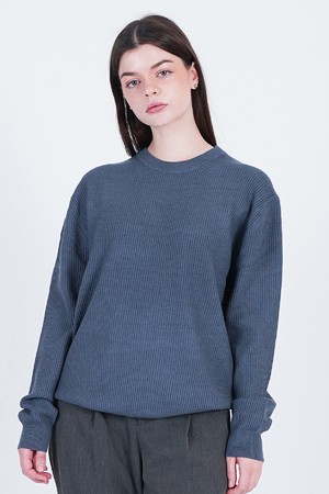 Soft Hazzy Wool Round Knit (Blue)